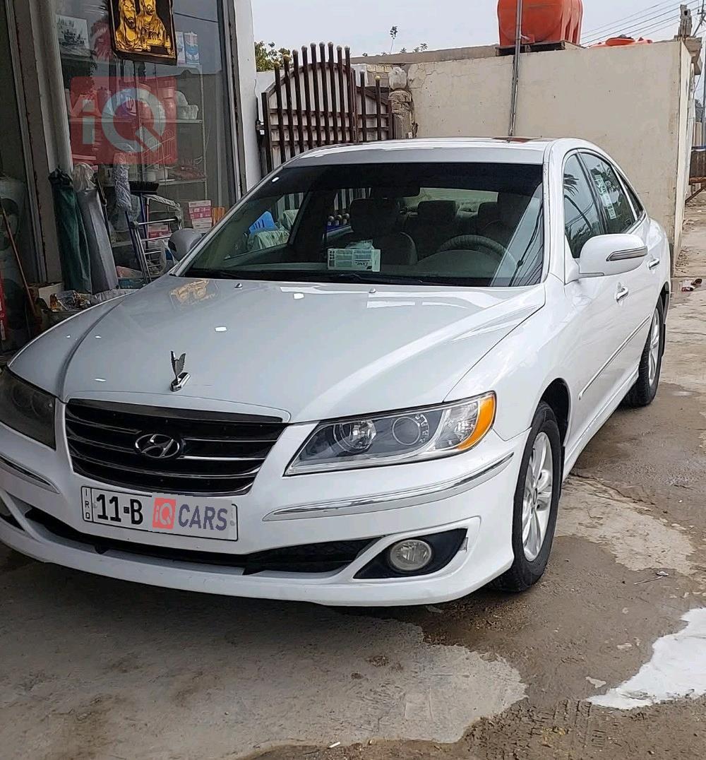 هیۆندای ازێرا